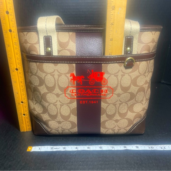Coach Signature Heritage Stage Coach Carriage Tote FABULOUS - Picture 10 of 17